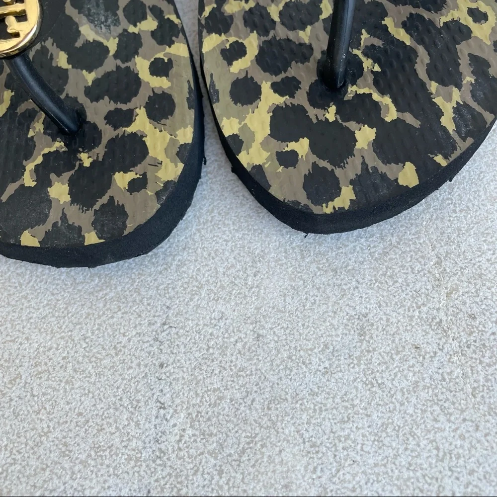 SOLD Tory Burch 6.5 - Picture 4 of 6